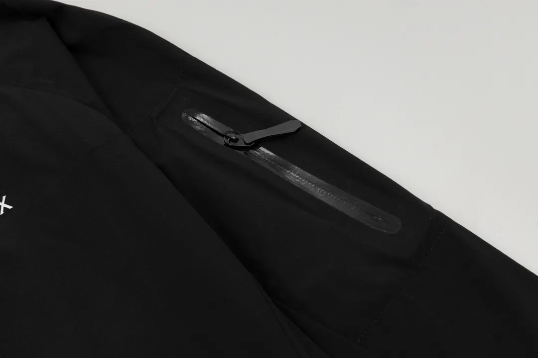 ➕5 #Arcteryx/ Squamish Hoody 50+ ！Premium Quality ！ 2023 ARC‘TERYX 6 ！ Same Style ！ ：Black，White， ， ， Size S～3XL。